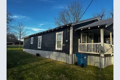 406 E Main Street, Wortham, TX 76693 - Photo 23