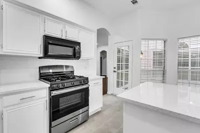 7008 Chardonnay Drive, Frisco, TX 75035 - Photo 3