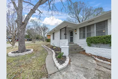 514 W Ridgewood Drive, Garland, TX 75041 - Photo 1