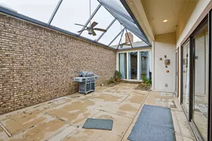 1632 Banbury Ln, Carrollton, TX 75006 - Photo 3