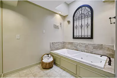 1632 Banbury Lane, Carrollton, TX 75006 - Photo 19