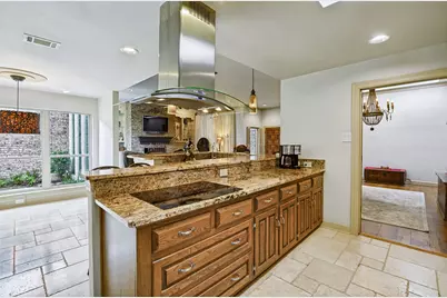 1632 Banbury Lane, Carrollton, TX 75006 - Photo 9