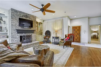 1632 Banbury Lane, Carrollton, TX 75006 - Photo 3