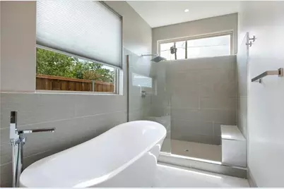 4912 Wenonah Drive, Dallas, TX 75209 - Photo 13