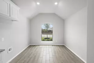 806 Misty Ln, Cleburne, TX 76033 - Photo 9