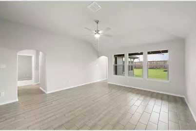 806 Misty Lane, Cleburne, TX 76033 - Photo 11