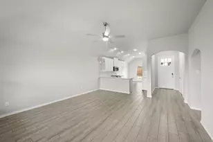 806 Misty Ln, Cleburne, TX 76033 - Photo 17