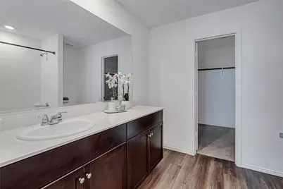 1105 Wildflower Street, Ennis, TX 75119 - Photo 11