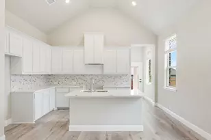 1017 River Oaks Dr, Godley, TX 76044 - Photo 13