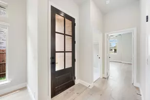 1017 River Oaks Dr, Godley, TX 76044 - Photo 5