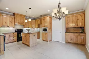 9420 Gleneagles Dr, Granbury, TX 76049 - Photo 9