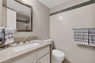 2535 Wedglea Dr, Dallas, TX 75211 - Photo 23