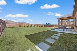 8461 Comanche Springs Dr, Fort Worth, TX 76131 - Photo 29