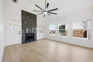 2230 Arbor Creek Dr, Carrollton, TX 75010 - Photo 3