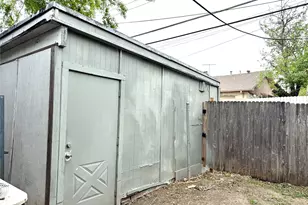 13357 Kit Ln, Dallas, TX 75240 - Photo 19