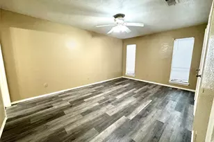 13357 Kit Ln, Dallas, TX 75240 - Photo 9