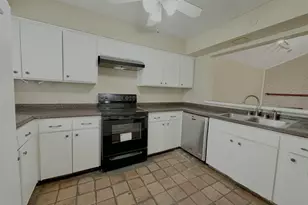 13357 Kit Ln, Dallas, TX 75240 - Photo 21