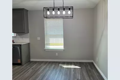 201 N Pecan Street, Whitesboro, TX 76273 - Photo 5