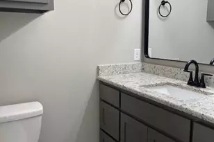 201 N Pecan St, Whitesboro, TX 76273 - Photo 11