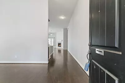 909 Auburn Court, Savannah, TX 76227 - Photo 5