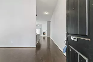 909 Auburn Ct, Savannah, TX 76227 - Photo 5