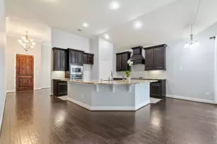 909 Auburn Ct, Savannah, TX 76227 - Photo 11