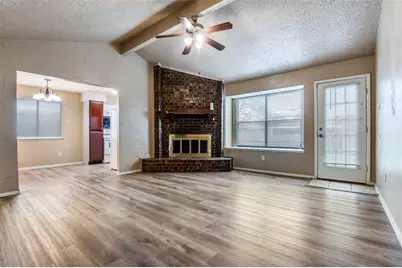 2922 E Pepperidge Drive, Lancaster, TX 75134 - Photo 3