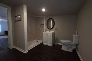 409 E Houston St, Mexia, TX 76667 - Photo 9