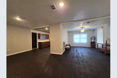 409 E Houston Street, Mexia, TX 76667 - Photo 3