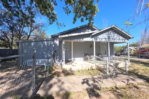 409 E Houston St, Mexia, TX 76667 - Photo 1