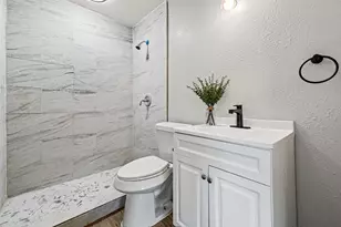 5436 Laster Rd, Fort Worth, TX 76119 - Photo 13