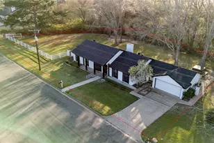 1010 Bel Air Dr, Athens, TX 75751 - Photo 37