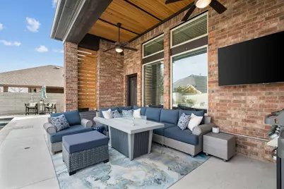 1104 9th Street, Argyle, TX 76226 - Photo 3