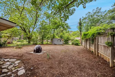 2004 Valley Lane, Arlington, TX 76013 - Photo 23