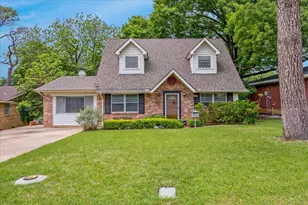 2004 Valley Ln, Arlington, TX 76013 - Photo 1