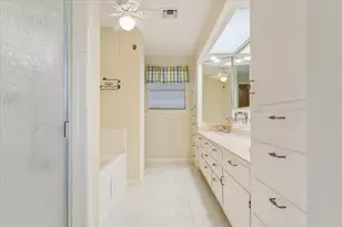 120 Wooded Crest Dr, Woodway, TX 76712 - Photo 23