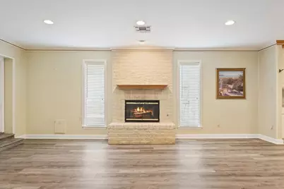 120 Wooded Crest Drive, Woodway, TX 76712 - Photo 13