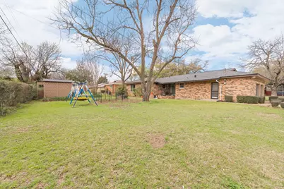 1001 Princeton Place, Cleburne, TX 76033 - Photo 27