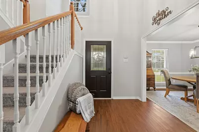 111 Hillside Drive E, Burleson, TX 76028 - Photo 3