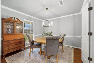 111 Hillside Dr E, Burleson, TX 76028 - Photo 5