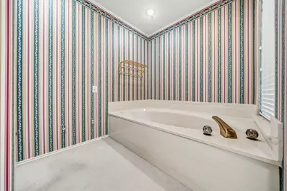 10017 Lost Oak Ridge Drive, Woodway, TX 76712 - Photo 19