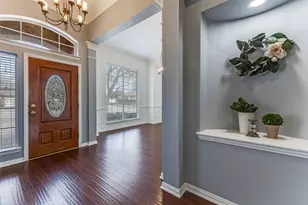 2106 Fair Oaks Cir, Corinth, TX 76210 - Photo 3