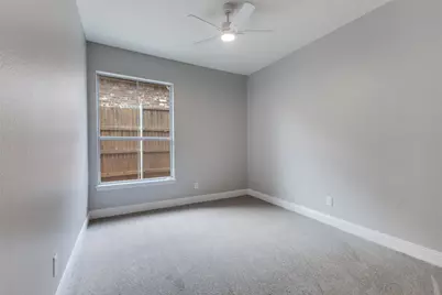 2106 Fair Oaks Circle, Corinth, TX 76210 - Photo 17