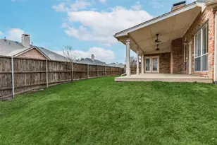 2106 Fair Oaks Cir, Corinth, TX 76210 - Photo 25