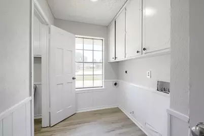 419 Allen Drive, Justin, TX 76247 - Photo 23