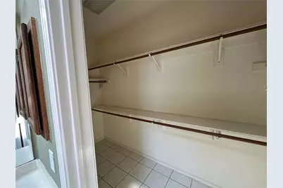 4938 Water Oak Drive, Grand Prairie, TX 75052 - Photo 13