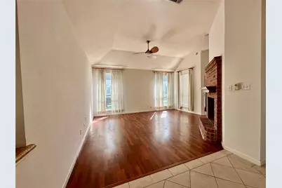 4938 Water Oak Drive, Grand Prairie, TX 75052 - Photo 5