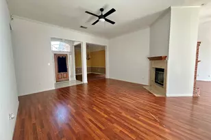 4938 Water Oak Dr, Grand Prairie, TX 75052 - Photo 3