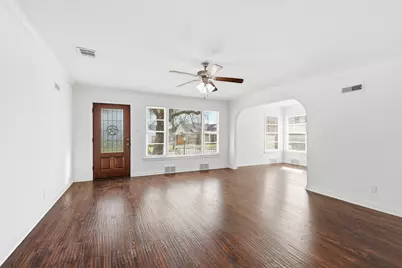 3013 Primrose Avenue, Fort Worth, TX 76111 - Photo 3