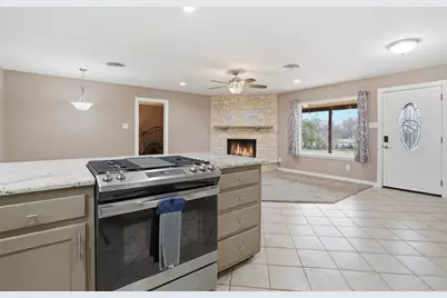 2318 Poco Court, Granbury, TX 76048 - Photo 7